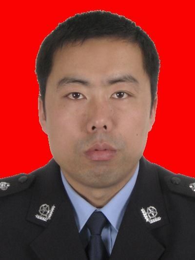 陳傳江(煙臺市公安局黃渤海新區(經濟技術開發區)分局局長) 陳傳江(煙臺市公安局黃渤海新區(經濟技術開發區)分局局長)