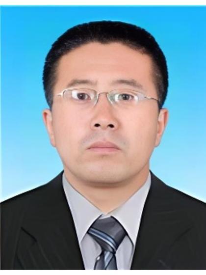 王洪福(呼倫貝爾市衛生健康委員會黨組書記、主任) 王洪福(呼倫貝爾市衛生健康委員會黨組書記、主任)