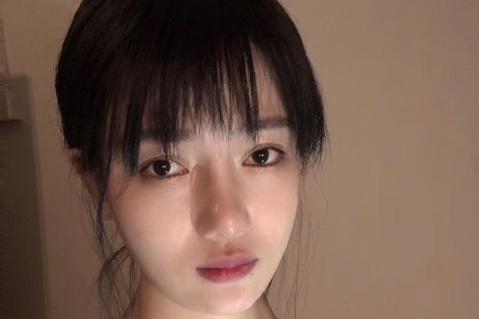 施瑤 施瑤