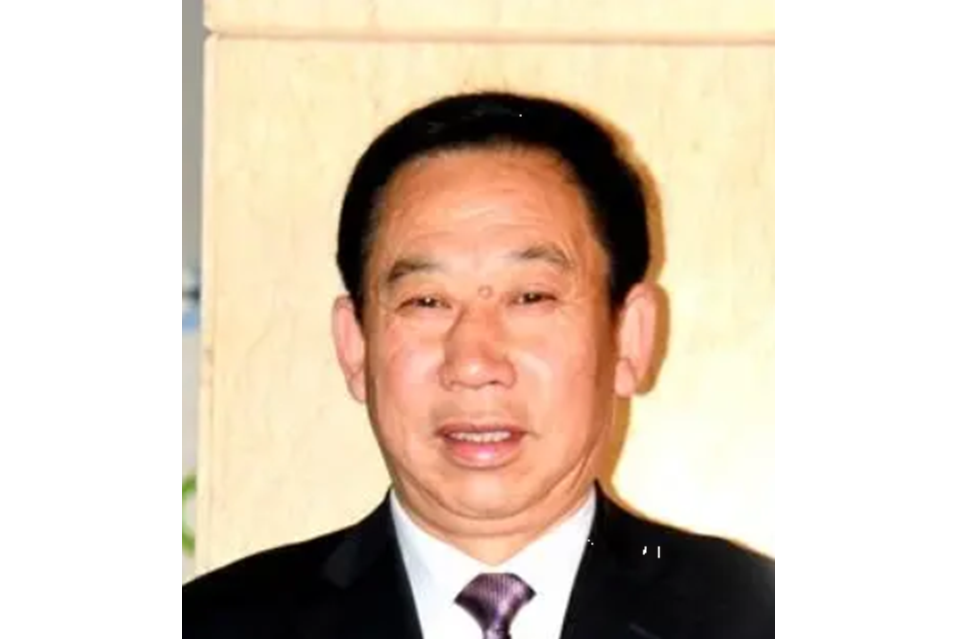 曹樹田(北京慶和食品有限責任公司董事長兼總經理) 曹樹田(北京慶和食品有限責任公司董事長兼總經理)
