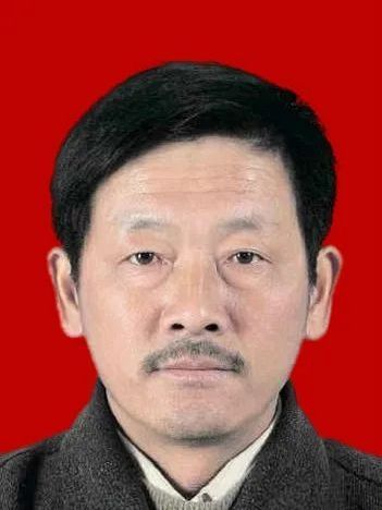 袁正虎(江蘇省句容市邊城鎮大西莊村村民) 袁正虎(江蘇省句容市邊城鎮大西莊村村民)