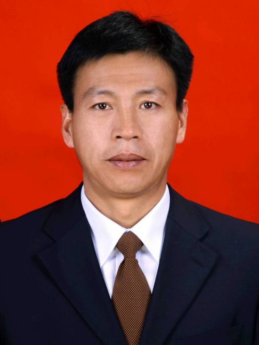 李建平(寧夏回族自治區固原市人大常委會黨組成員、副主任) 李建平(寧夏回族自治區固原市人大常委會黨組成員、副主任)