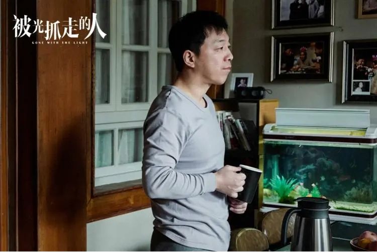 武文學(愛情電影《被光抓走的人》中的角色) 武文學(愛情電影《被光抓走的人》中的角色)