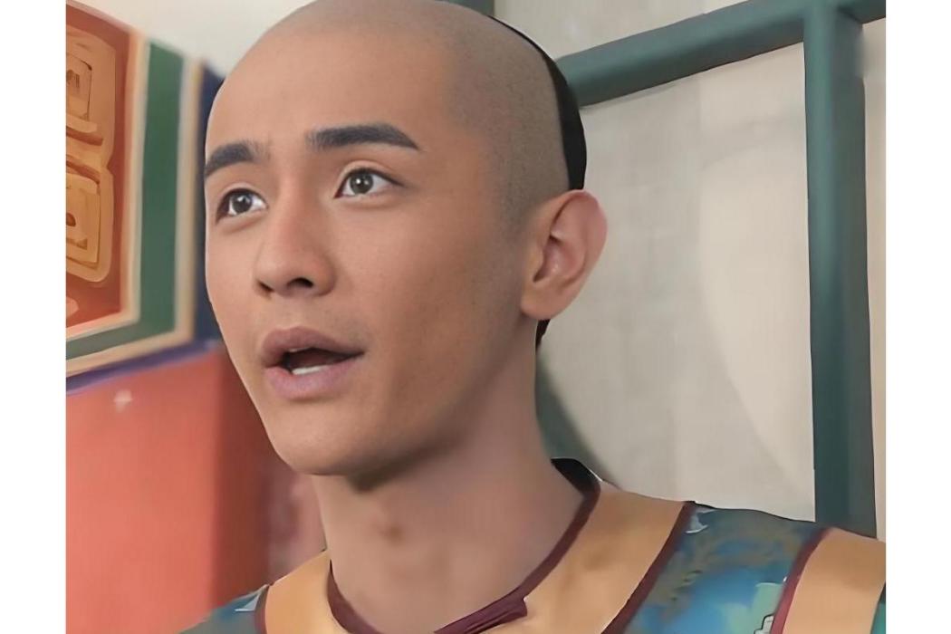 尹亮(電視劇《怪俠歐陽德》中的男配角)