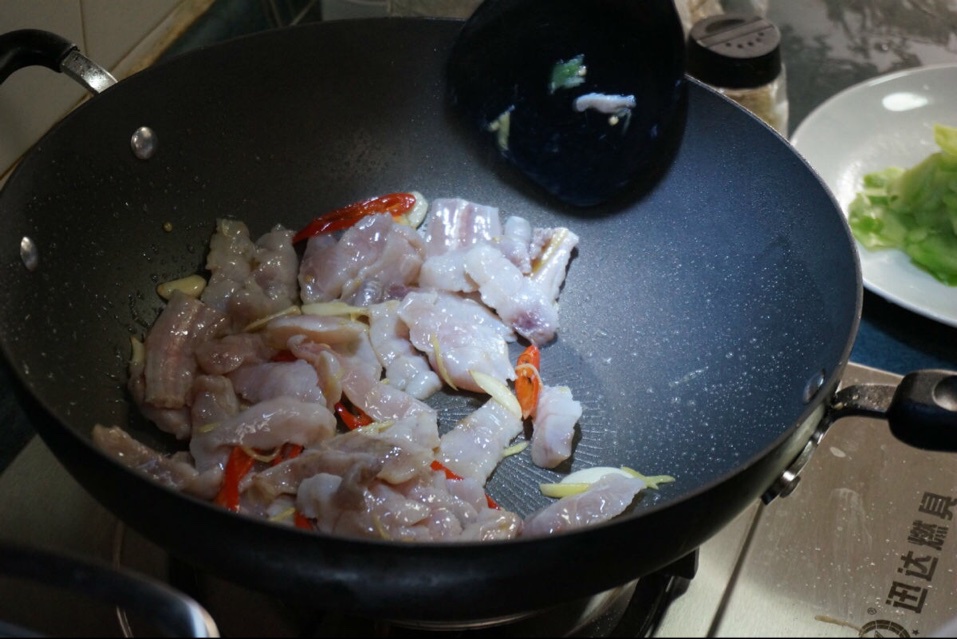 苦瓜熘鯊魚肉