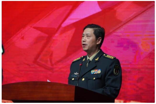 劉旭明(火箭軍兵員與文職人員局局長) 劉旭明(火箭軍兵員與文職人員局局長)