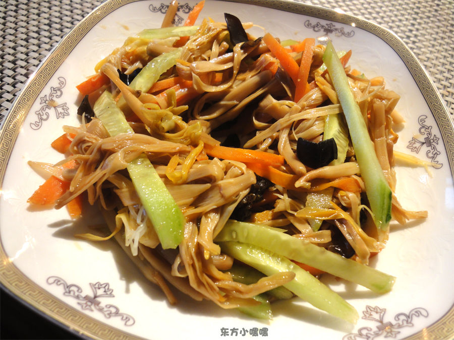 素炒黃花菜