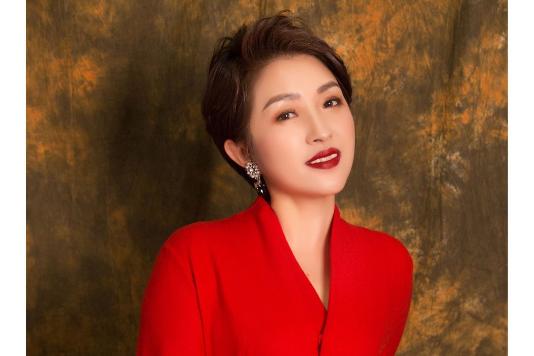 王玉玲(瀋陽聖帝雅美容連鎖管理有限公司董事長) 王玉玲(瀋陽聖帝雅美容連鎖管理有限公司董事長)