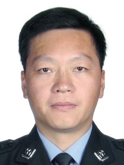 任建國(浙江省紹興市公安局越城區分局黨委委員、紀委書記(四級高級警長)) 任建國(浙江省紹興市公安局越城區分局黨委委員、紀委書記(四級高級警長))