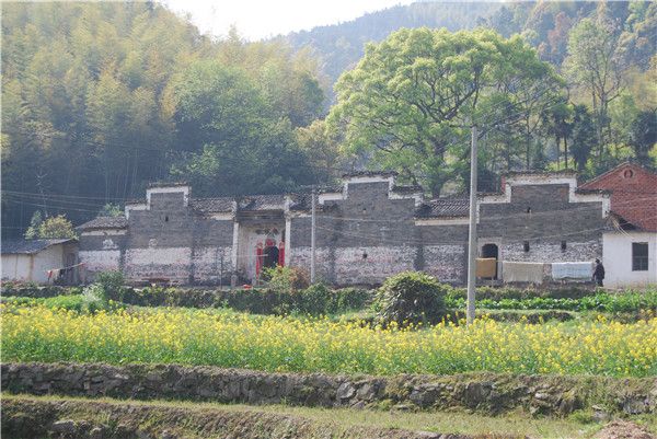 吳家五房屋