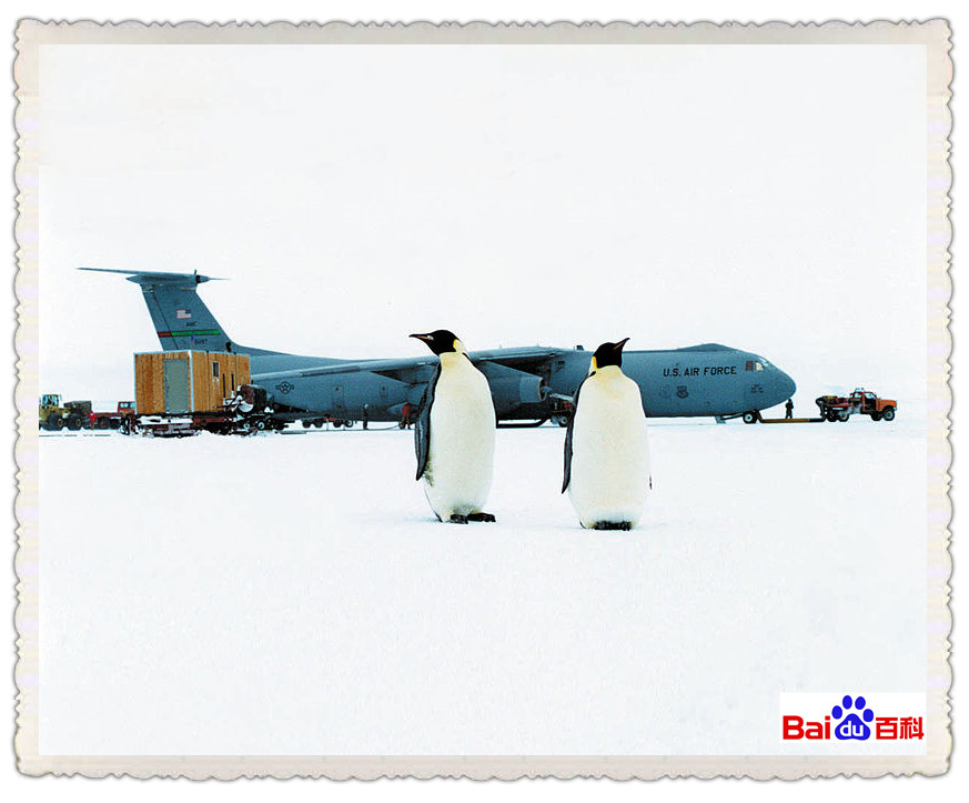 降落南極的C-141運輸機