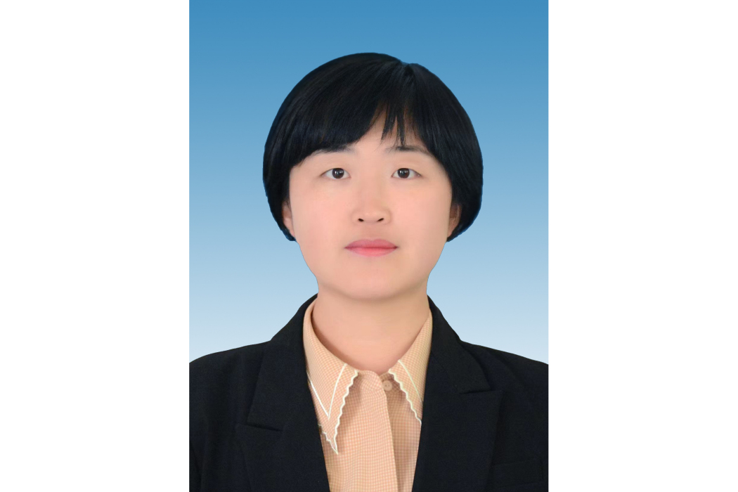 崔偉(山東省煙臺市牟平區行政審批服務局黨組成員、副局長) 崔偉(山東省煙臺市牟平區行政審批服務局黨組成員、副局長)