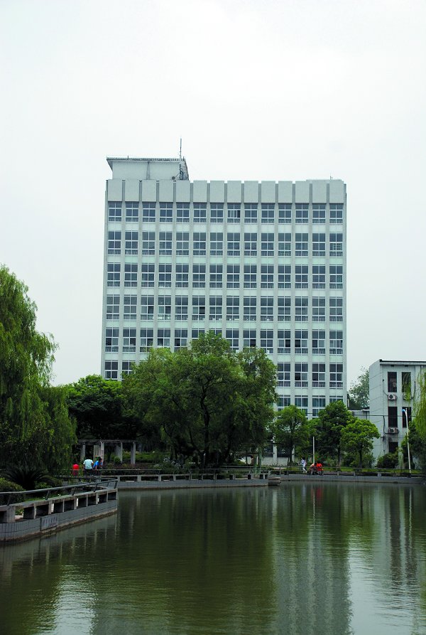 南昌大學科學技術學院圖書館