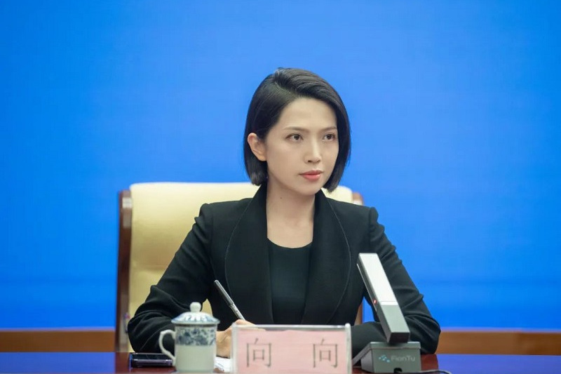 向向(中共海南省委宣傳部新聞發布處處長、新聞發言人) 向向(中共海南省委宣傳部新聞發布處處長、新聞發言人)