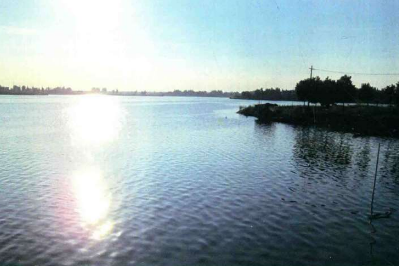 湖濱壋湖