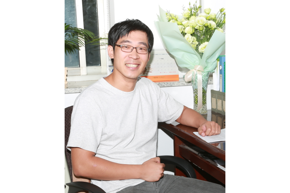 張子山(山東農業大學生命科學學院副教授) 張子山(山東農業大學生命科學學院副教授)