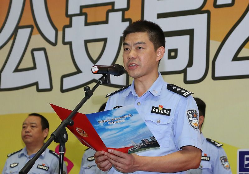 徐志剛(恩施市公安局政委) 徐志剛(恩施市公安局政委)