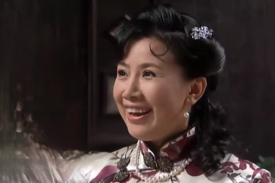 金巧(年代劇《無間有愛》中的角色) 金巧(年代劇《無間有愛》中的角色)