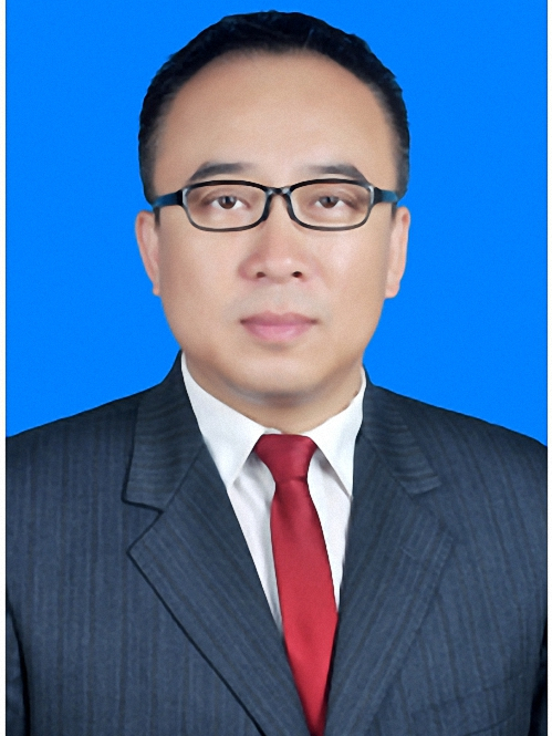 于越(安順市教育局原黨組成員、副局長(掛職)) 于越(安順市教育局原黨組成員、副局長(掛職))