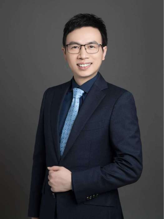 龔藝巍 龔藝巍