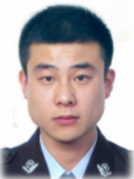 潘帥(遼寧省營口市老邊區公安分局黨組成員,反恐專員) 潘帥(遼寧省營口市老邊區公安分局黨組成員,反恐專員)