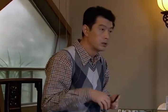 徐剛(都市親情劇《丑角爸爸》中的角色) 徐剛(都市親情劇《丑角爸爸》中的角色)