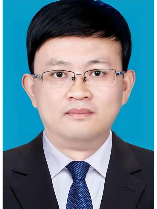 王東(貴州省政協副秘書長)