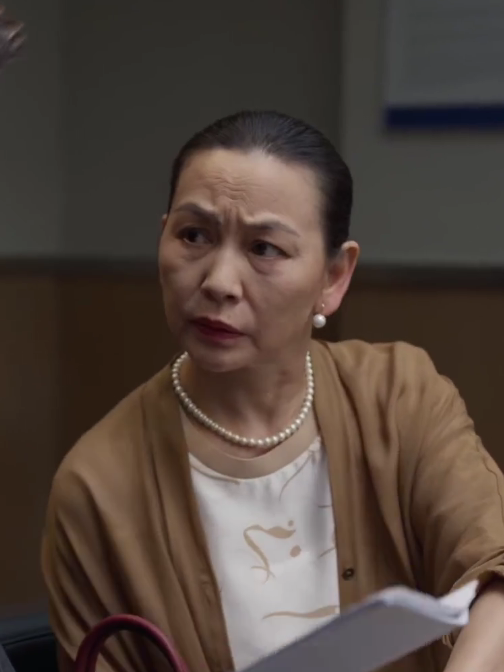 張如梅(當代都市劇《平凡之路》中的角色) 張如梅(當代都市劇《平凡之路》中的角色)