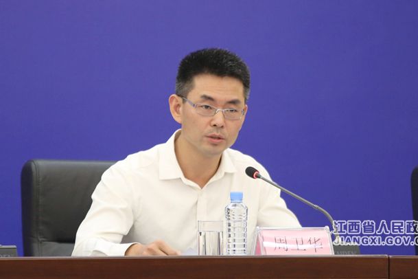 周衛華(江西省榮軍優撫醫院黨委書記) 周衛華(江西省榮軍優撫醫院黨委書記)