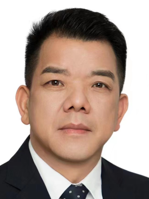 陳鋒(湖南省岳陽市湘陰縣財政局黨組書記、局長) 陳鋒(湖南省岳陽市湘陰縣財政局黨組書記、局長)