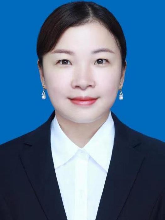 顏鳳(重慶市萬州區長坪鄉黨委委員、組織委員) 顏鳳(重慶市萬州區長坪鄉黨委委員、組織委員)