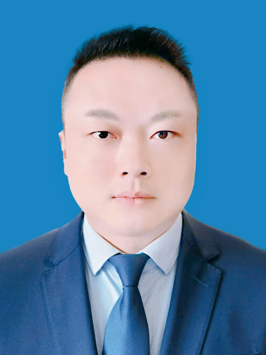 彭君(湖北省十堰市竹谿縣委常委、副縣長) 彭君(湖北省十堰市竹谿縣委常委、副縣長)