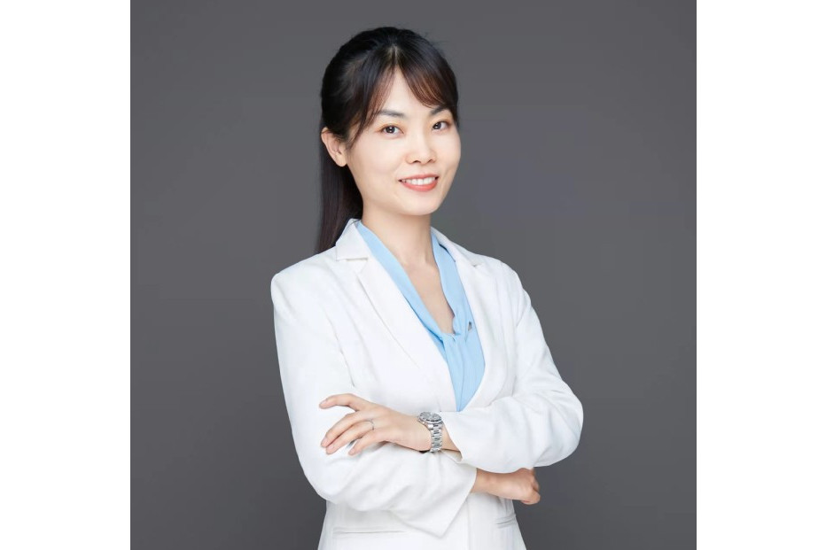 蘭芳(江蘇師範大學美術學院副院長)