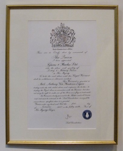 英國女王伊莉莎白二世頒發的任命憑證
