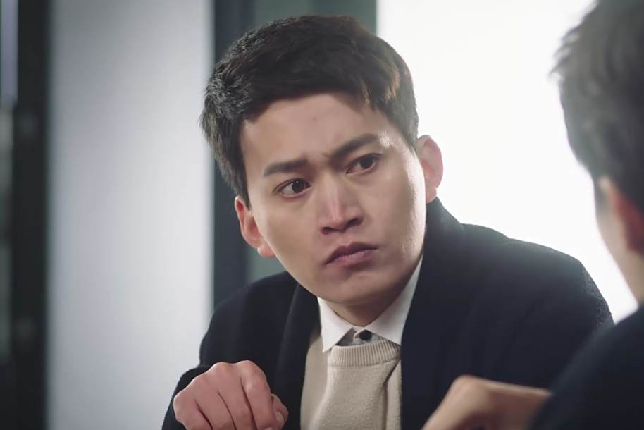 孟陽(微短劇《結婚才可以》中的角色,由宋建彬飾演) 孟陽(微短劇《結婚才可以》中的角色,由宋建彬飾演)
