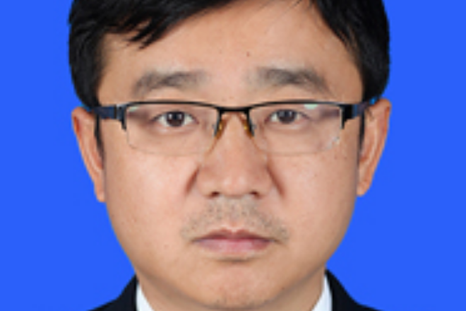 張忠華(湘西高新技術產業開發區管理委員會副主任) 張忠華(湘西高新技術產業開發區管理委員會副主任)