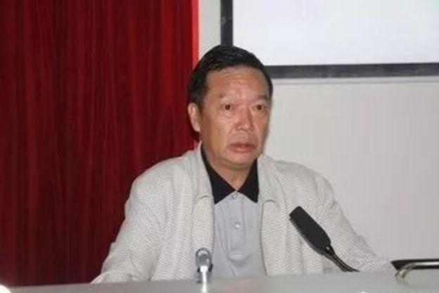 童成清 童成清