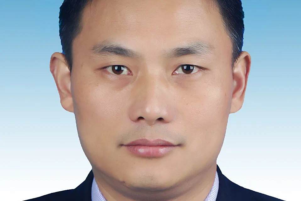 姚衛東(海鹽縣城投集團公司黨委書記、副董事長) 姚衛東(海鹽縣城投集團公司黨委書記、副董事長)