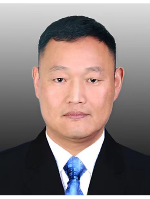 張柱軍(山東省菏澤市鄆城縣退役軍人事務局黨組成員,縣退役軍人服務中心主任) 張柱軍(山東省菏澤市鄆城縣退役軍人事務局黨組成員,縣退役軍人服務中心主任)