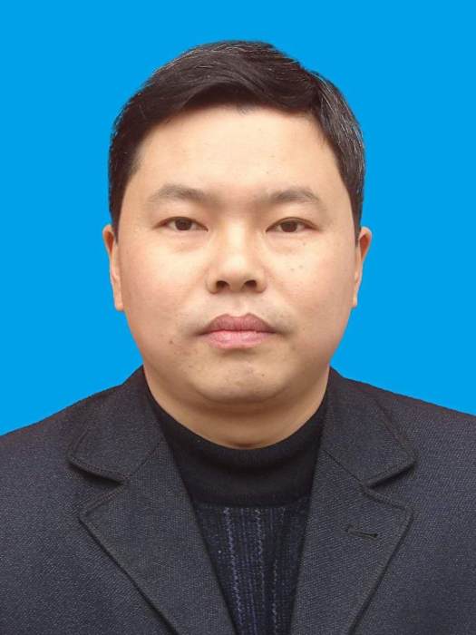 黃建(四川省崇州市農業農村局黨組成員、紀檢監察組組長(正局級),成都市崇州都市農業產業功能區黨工委委員) 黃建(四川省崇州市農業農村局黨組成員、紀檢監察組組長(正局級),成都市崇州都市農業產業功能區黨工委委員)