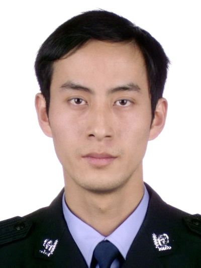 劉佳(江西省安福縣人民政府黨組成員、公安局黨委書記、副縣長和公安局長) 劉佳(江西省安福縣人民政府黨組成員、公安局黨委書記、副縣長和公安局長)