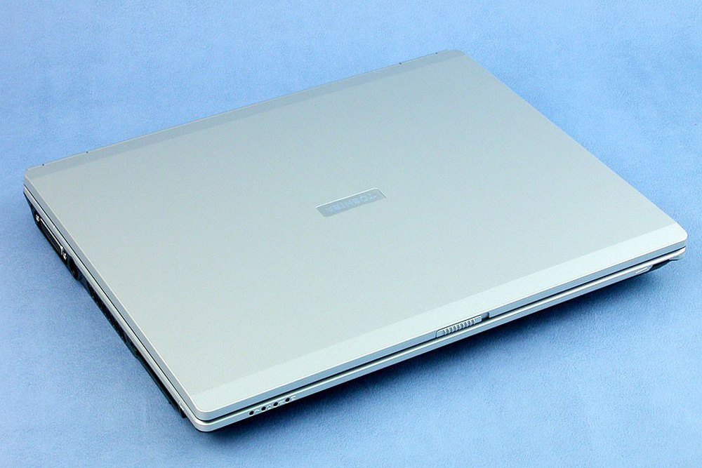 東芝SatelliteA80(PSA80Q-085004) 東芝SatelliteA80(PSA80Q-085004)