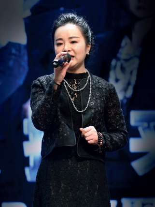 李貢(利達影業總經理) 李貢(利達影業總經理)