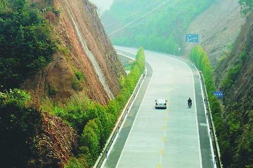 硃砂沖路(南昌市硃砂沖路)