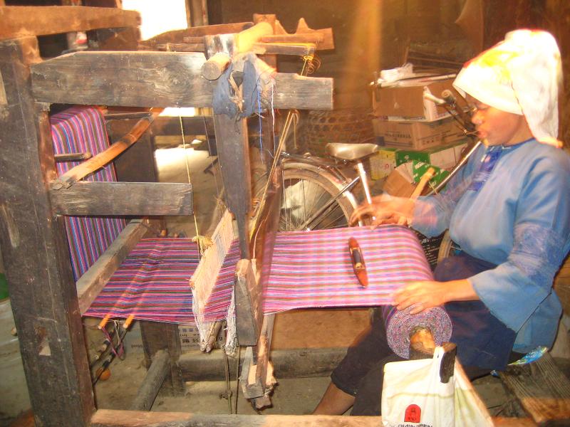 壯族手工業-織布