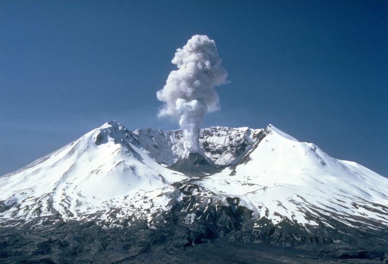 聖海倫火山