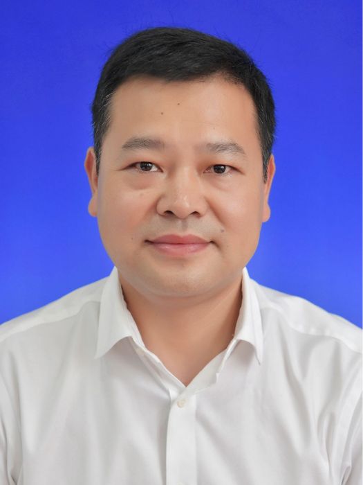 胡正偉(黃石市自然資源和規劃局黨組成員、副局長) 胡正偉(黃石市自然資源和規劃局黨組成員、副局長)