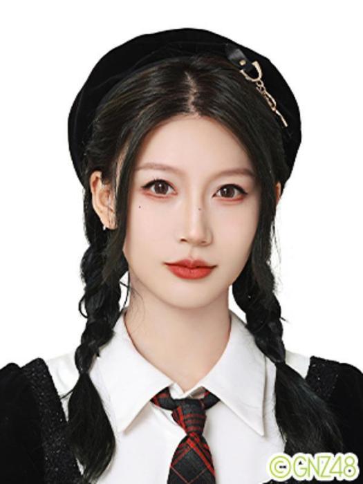 陳泓宇(中國女歌手,GNZ48成員) 陳泓宇(中國女歌手,GNZ48成員)