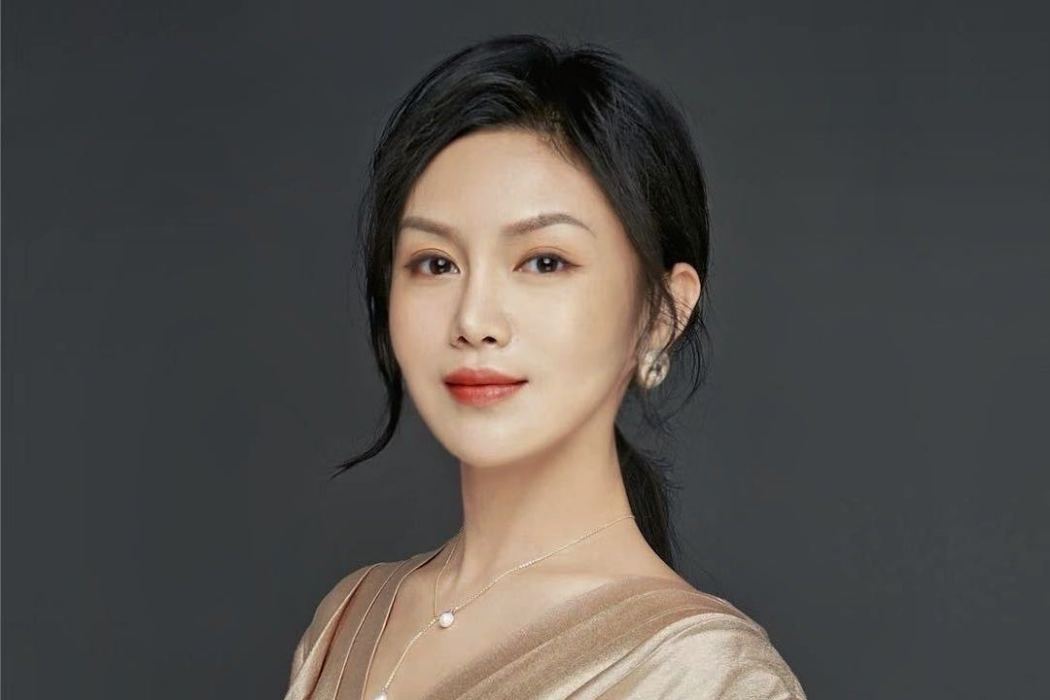 姚柳(媒體人、心理學研究者) 姚柳(媒體人、心理學研究者)