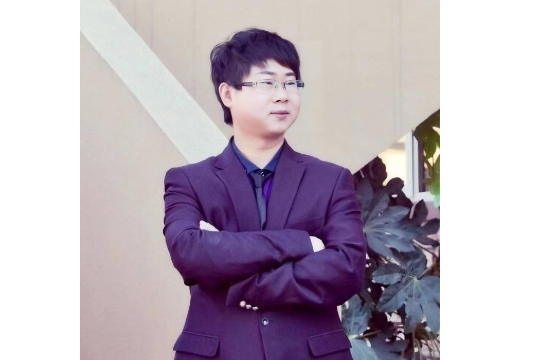 李軍君(中國當代詩人、作家、文學教育者) 李軍君(中國當代詩人、作家、文學教育者)